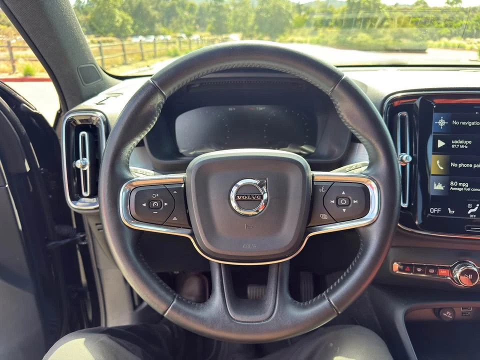 2019 Volvo XC40 - Image 17 of 18
