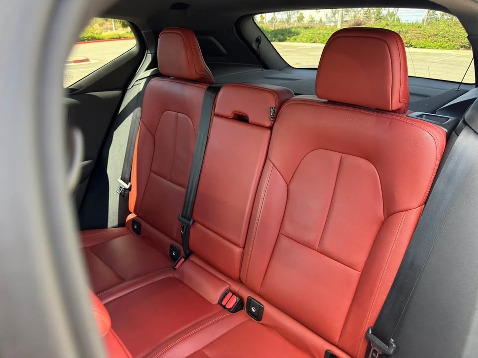 2019 Volvo XC40 - Image 15 of 18