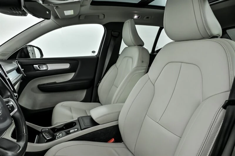 2019 Volvo XC40 - Image 21 of 21