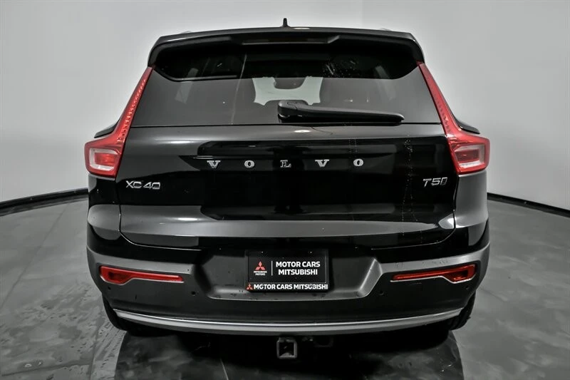 2019 Volvo XC40 - Image 10 of 21