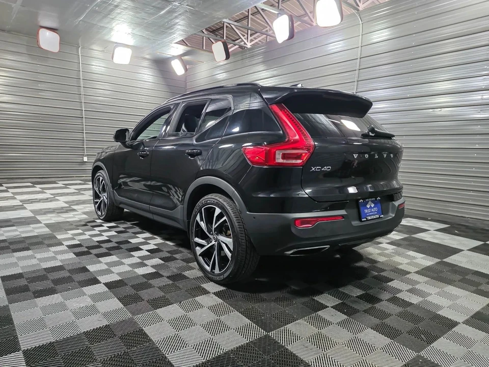 2019 Volvo XC40 - Image 7 of 12