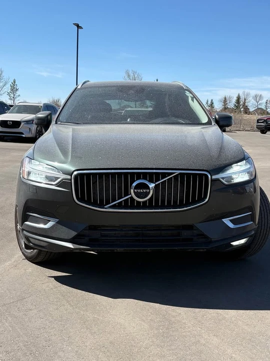 2019 Volvo XC60 2nd Gen - Image 2 of 18