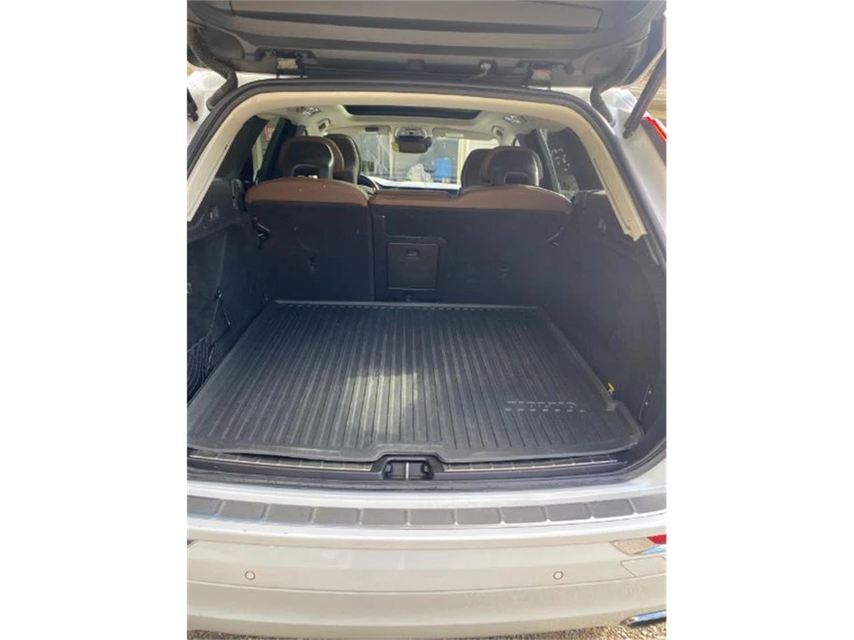 2019 Volvo XC60 2nd Gen - Image 6 of 30
