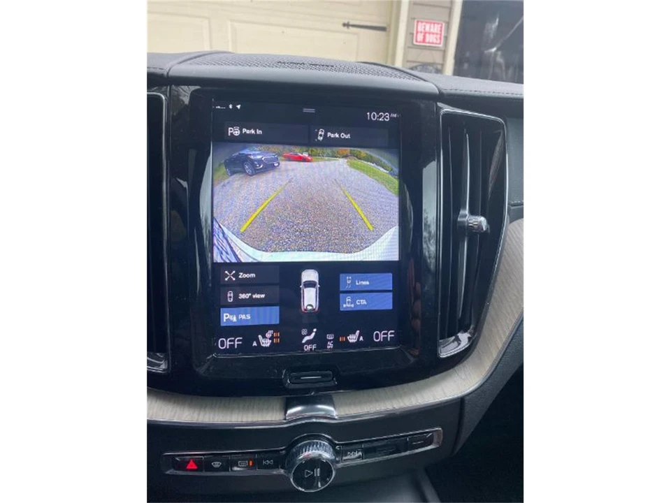 2019 Volvo XC60 2nd Gen - Image 24 of 30