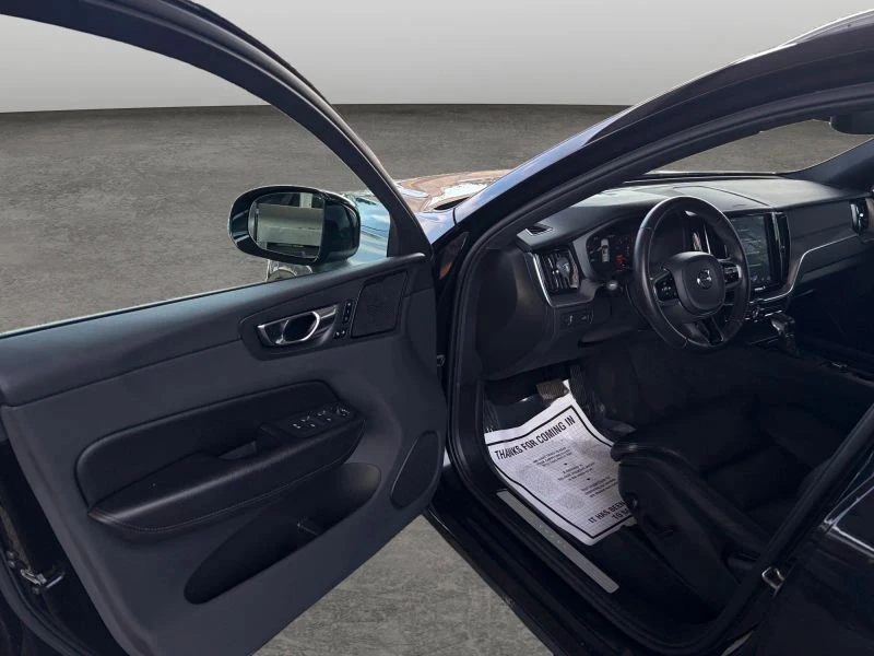 2019 Volvo XC60 2nd Gen - Image 9 of 12