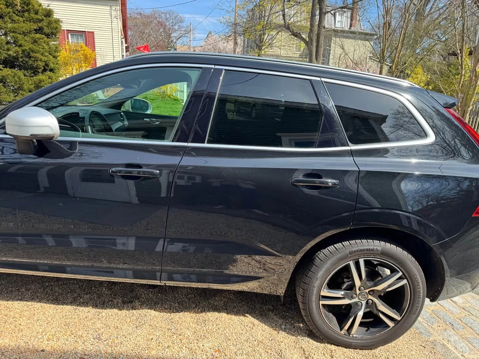 2019 Volvo XC60 2nd Gen - Image 3 of 10