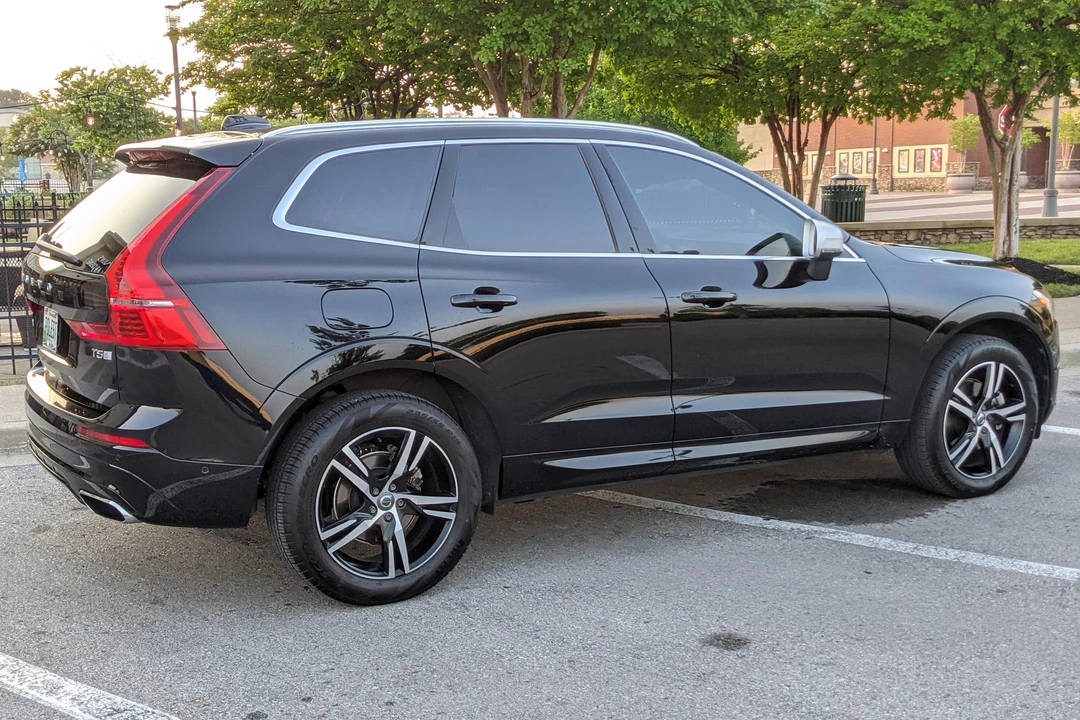 2019 Volvo XC60 2nd Gen - Image 4 of 31