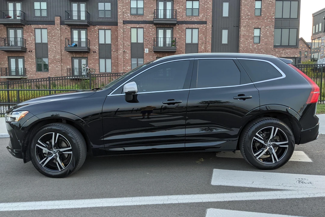 2019 Volvo XC60 2nd Gen - Image 3 of 31