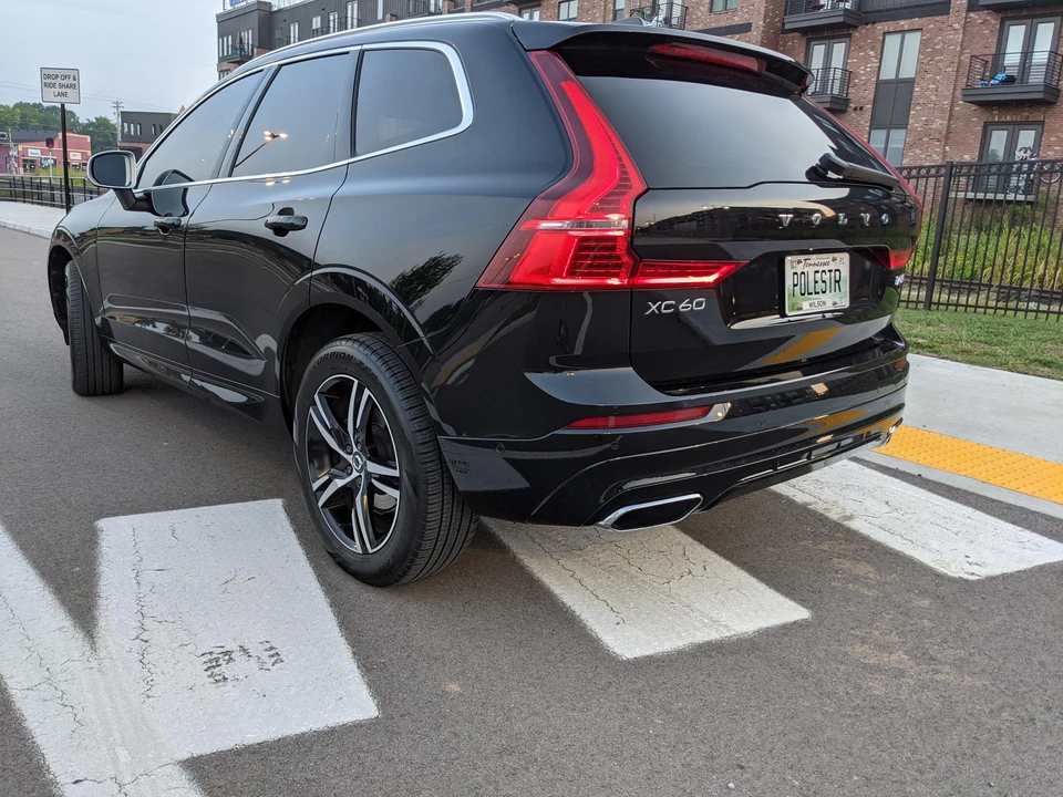 2019 Volvo XC60 2nd Gen - Image 20 of 31