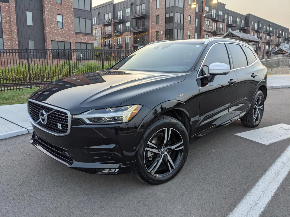 2019 Volvo XC60 2nd Gen - Image 11 of 31