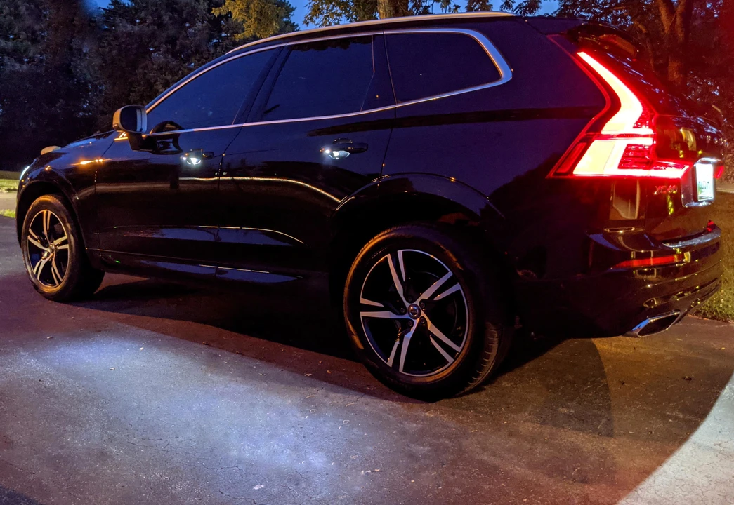 2019 Volvo XC60 2nd Gen - Image 17 of 31