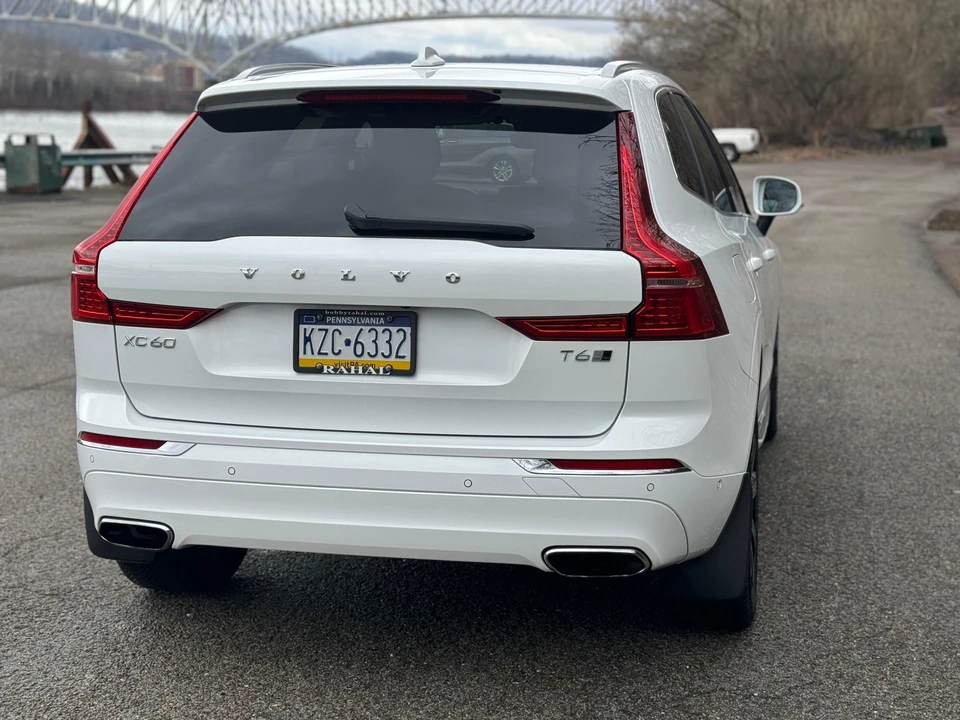 2019 Volvo XC60 2nd Gen - Image 12 of 31