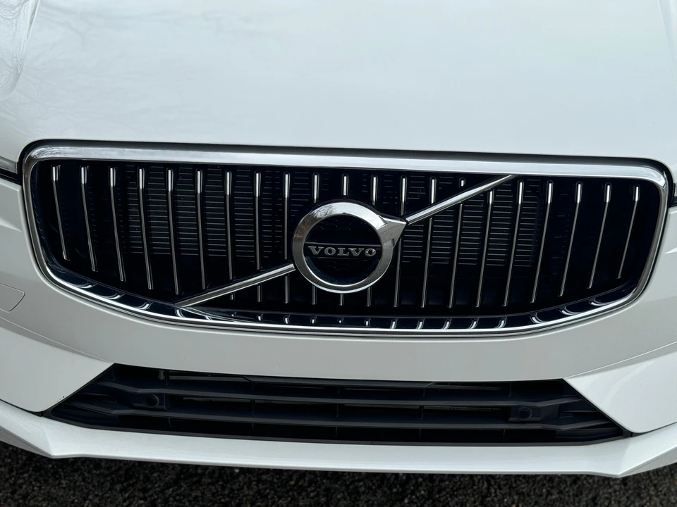 2019 Volvo XC60 2nd Gen - Image 21 of 31