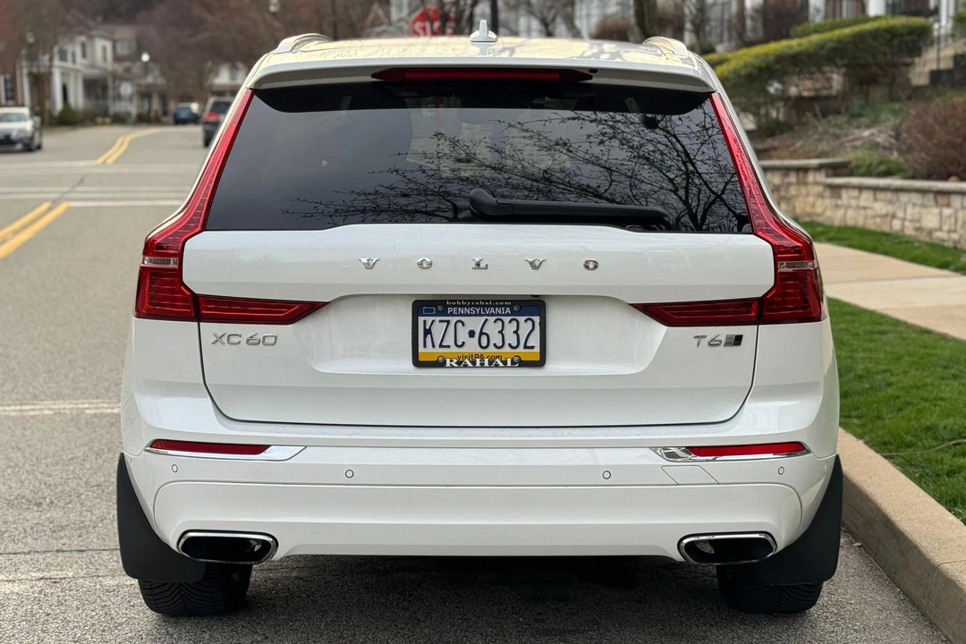 2019 Volvo XC60 2nd Gen - Image 5 of 31