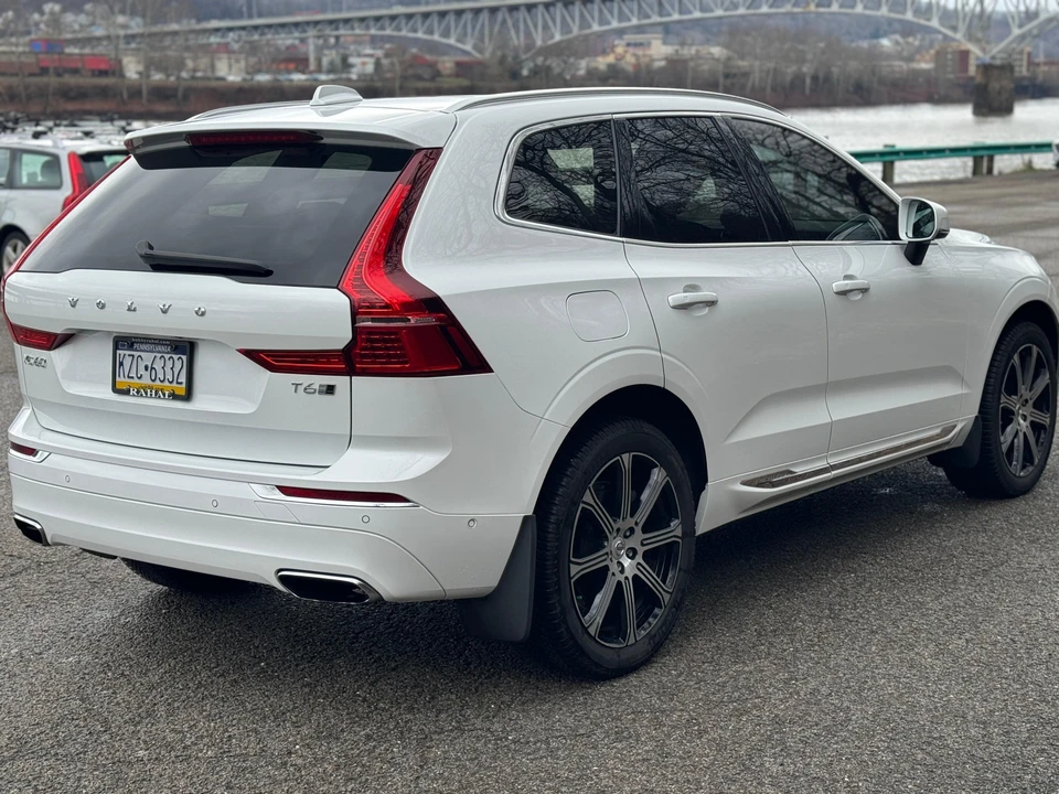 2019 Volvo XC60 2nd Gen - Image 13 of 31