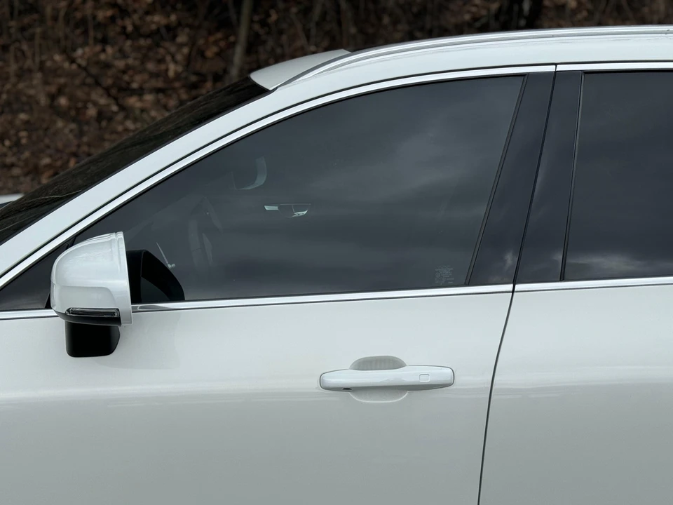 2019 Volvo XC60 2nd Gen - Image 29 of 31