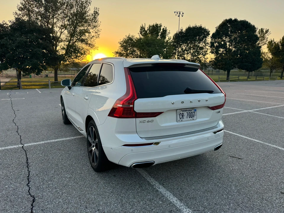 2019 Volvo XC60 2nd Gen - Image 22 of 31