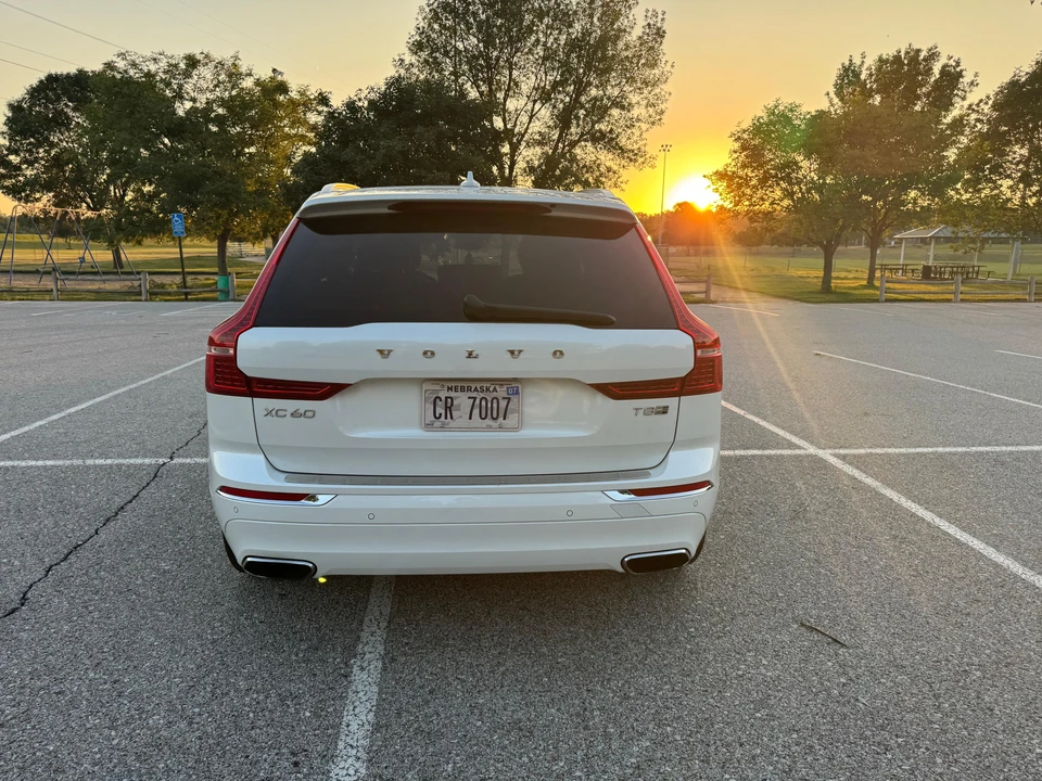 2019 Volvo XC60 2nd Gen - Image 26 of 31