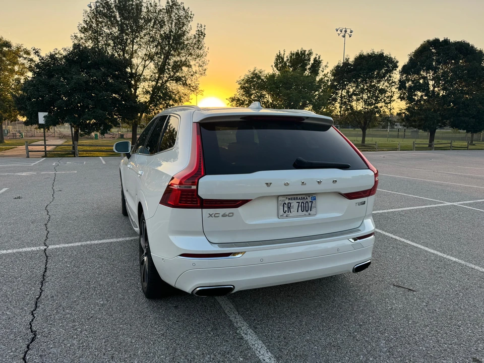 2019 Volvo XC60 2nd Gen - Image 23 of 31