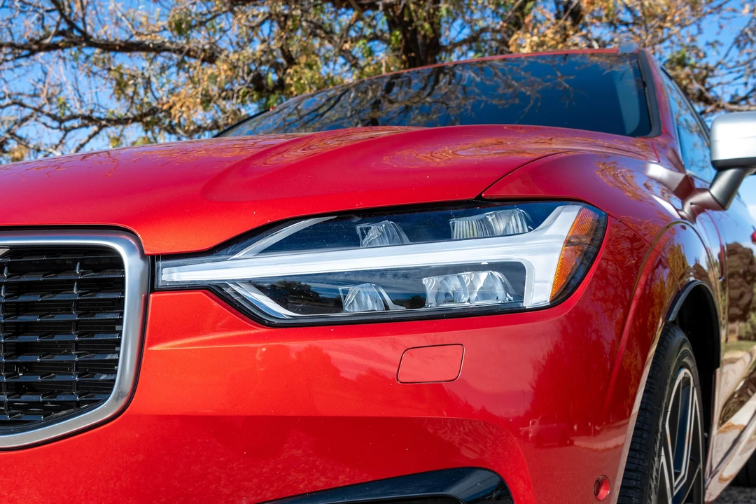 2019 Volvo XC60 2nd Gen - Image 10 of 31
