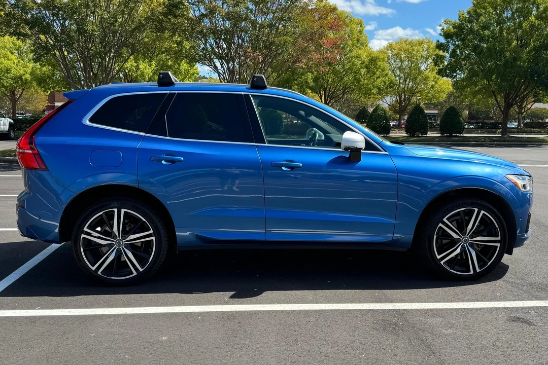 2019 Volvo XC60 2nd Gen - Image 3 of 31