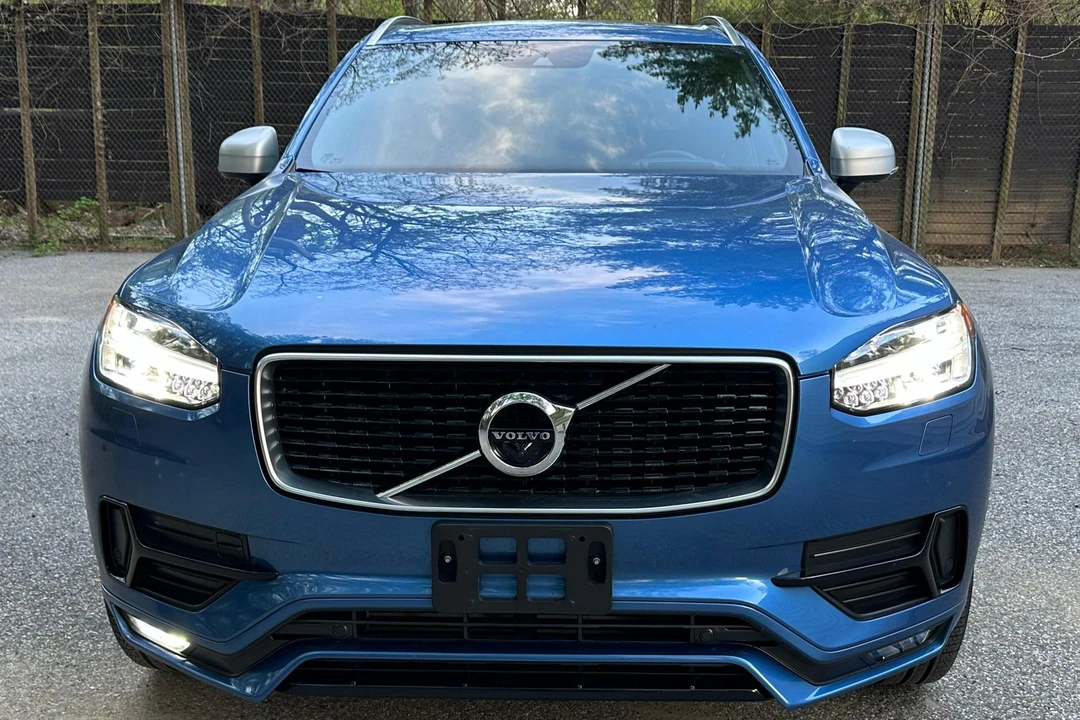 2019 Volvo XC90 2nd Gen - Image 2 of 31