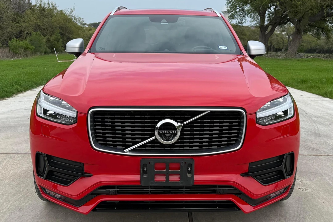 2019 Volvo XC90 2nd Gen - Image 2 of 31