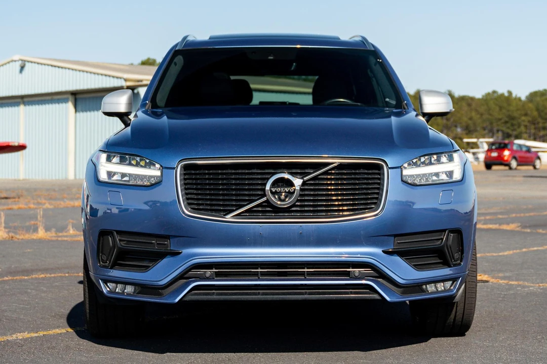 2019 Volvo XC90 2nd Gen - Image 2 of 31