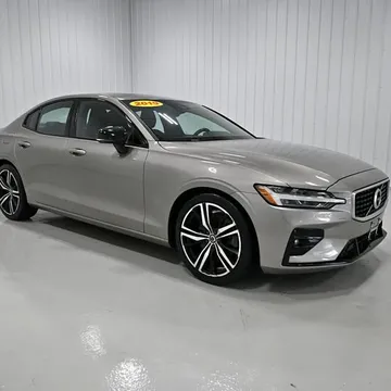 2019 Volvo S60 R-Design