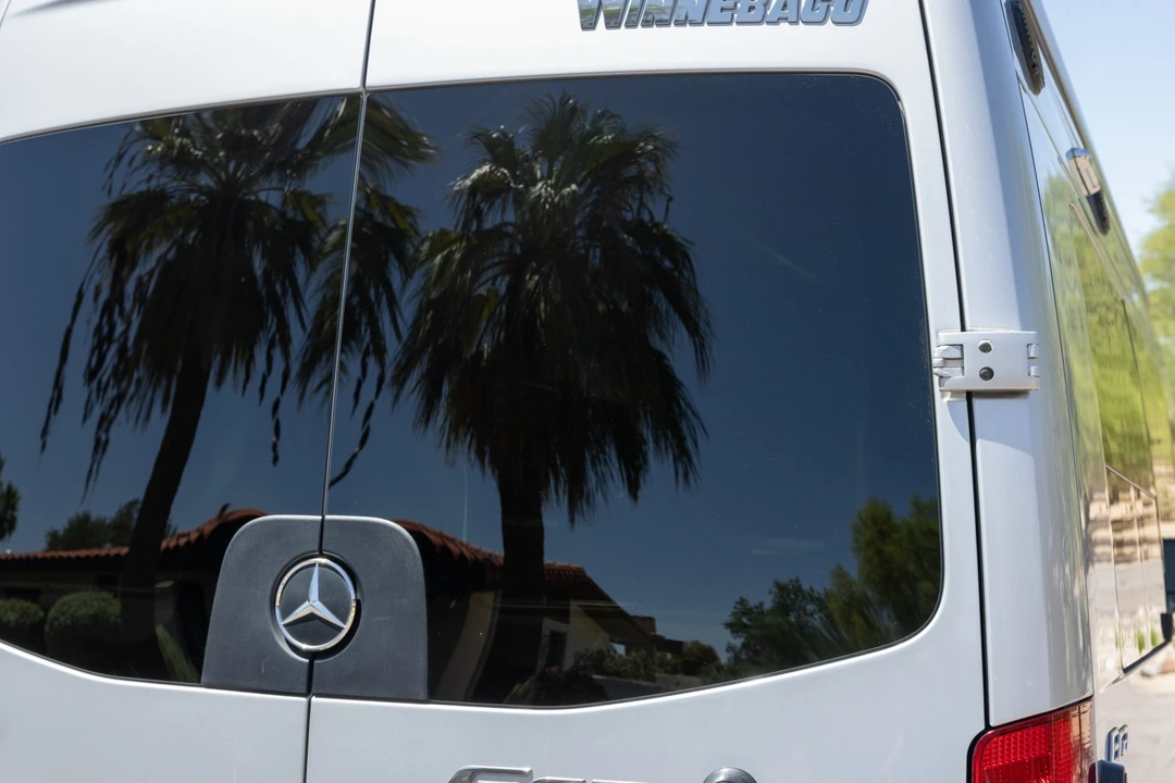 2019 Winnebago - Image 24 of 31
