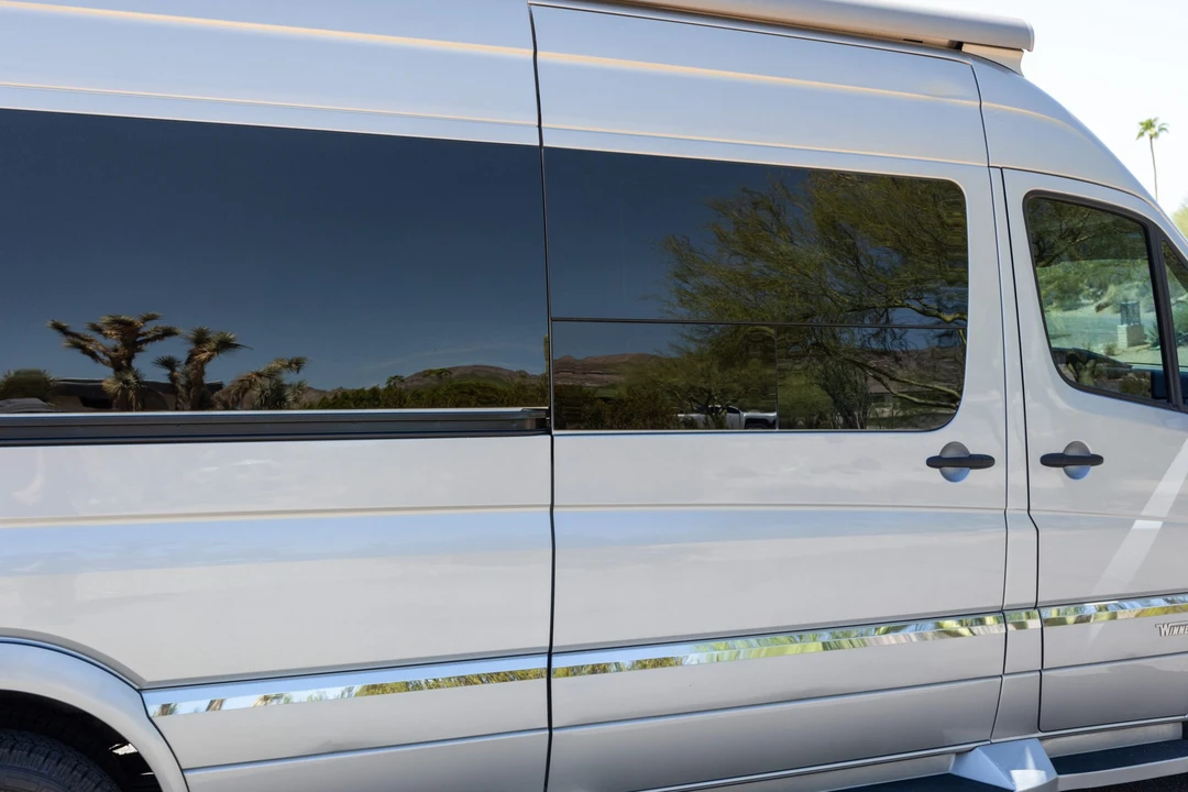 2019 Winnebago - Image 20 of 31