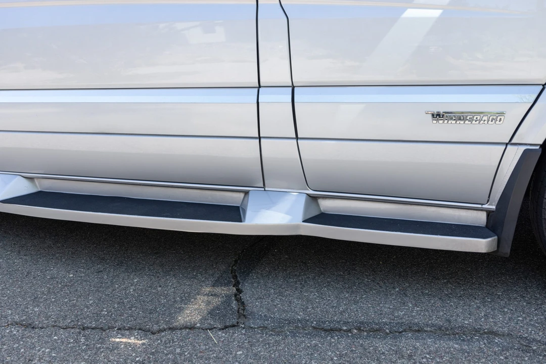 2019 Winnebago - Image 17 of 31