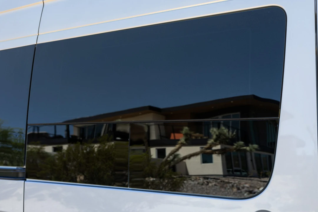 2019 Winnebago - Image 19 of 31