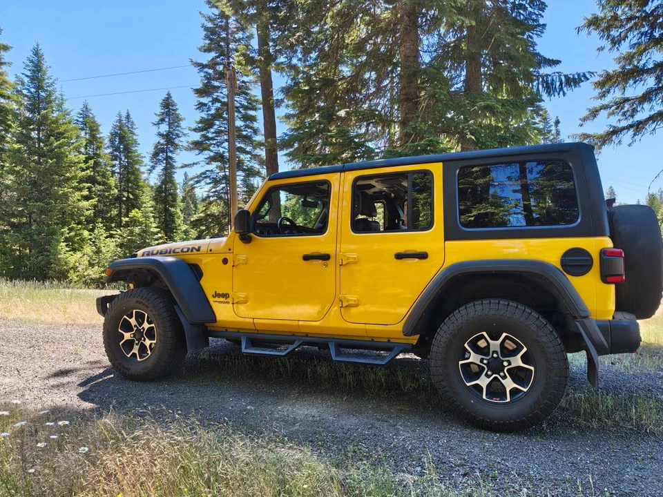 2019 Jeep JL Wrangler - Image 4 of 15