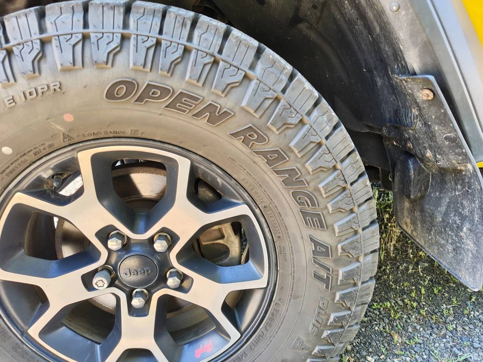 2019 Jeep JL Wrangler - Image 8 of 13