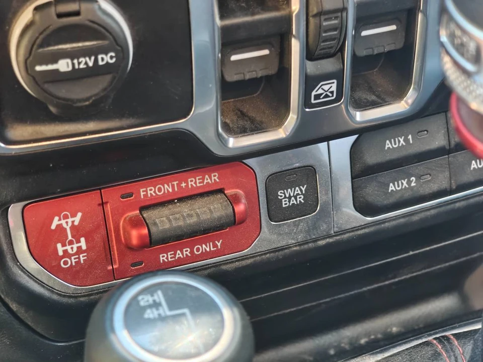 2019 Jeep JL Wrangler - Image 7 of 13