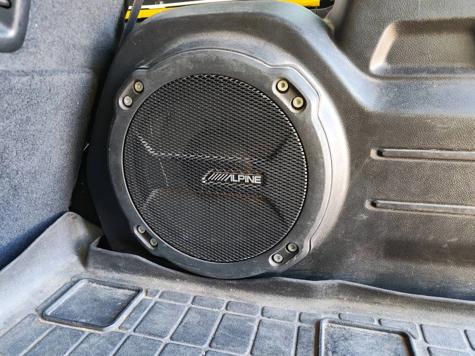 2019 Jeep JL Wrangler - Image 13 of 15