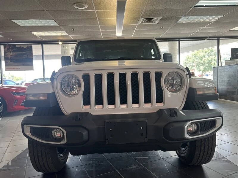 2019 Jeep JL Wrangler - Image 3 of 4
