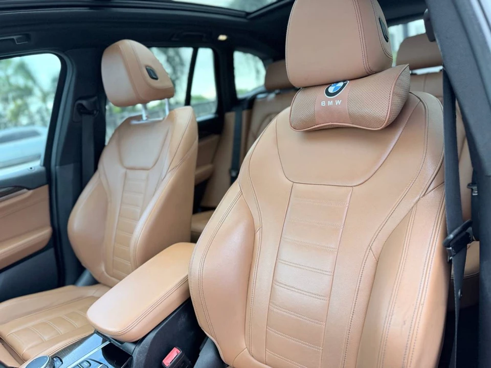 2019 BMW G01 X3 - Image 11 of 24