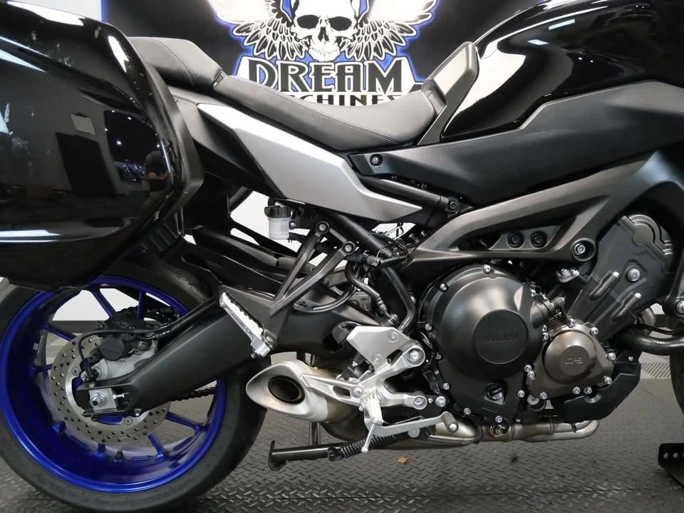 2019 Yamaha - Image 12 of 17