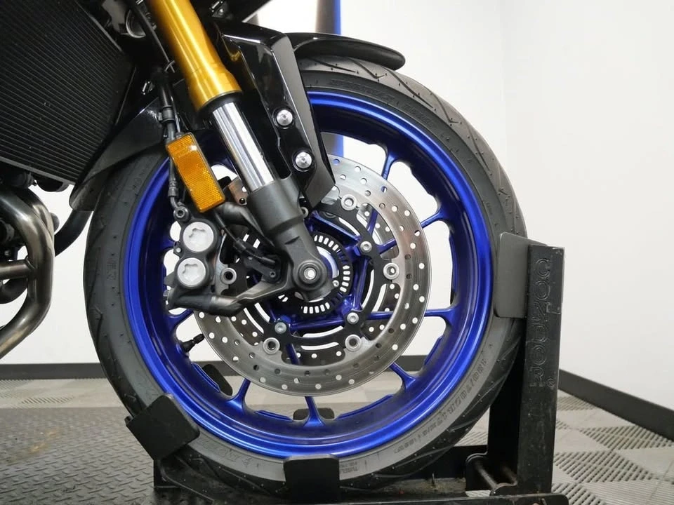 2019 Yamaha - Image 8 of 17