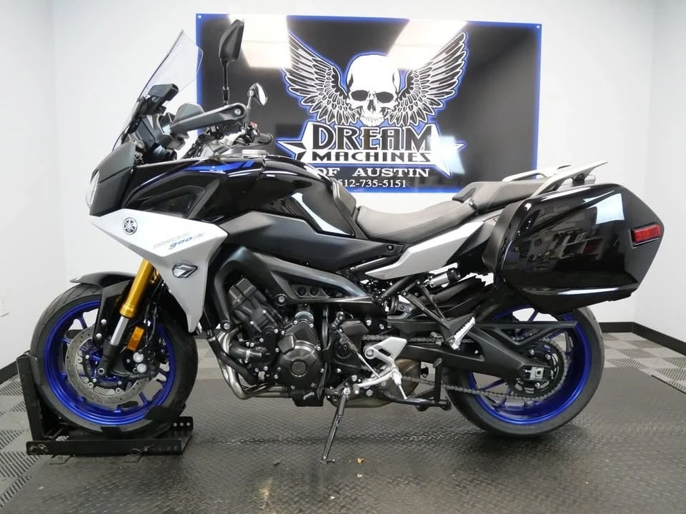 2019 Yamaha - Image 4 of 17