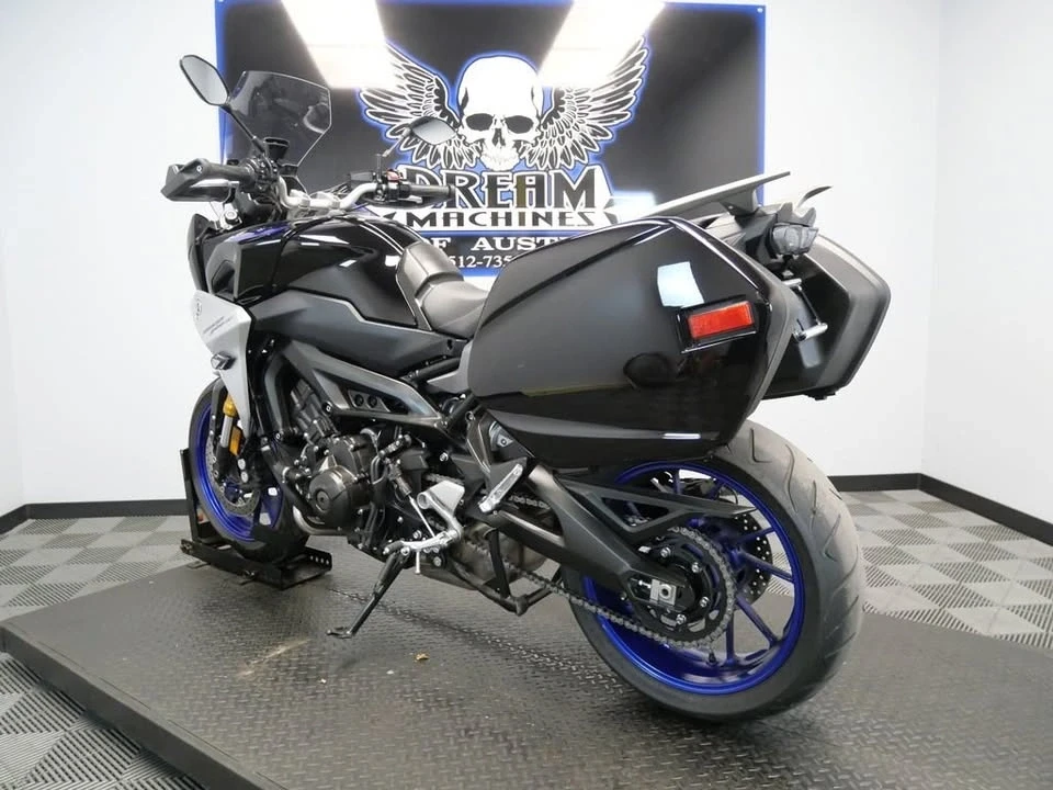 2019 Yamaha - Image 5 of 17