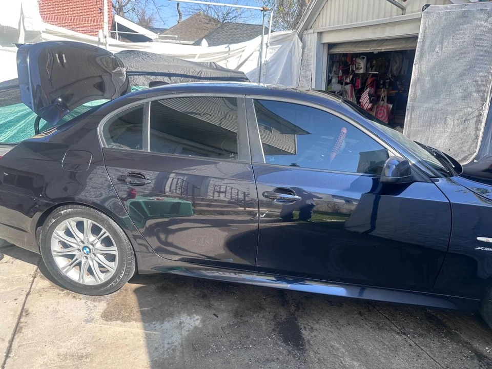 2010 BMW E60 5 Series Sedan - Image 2 of 8