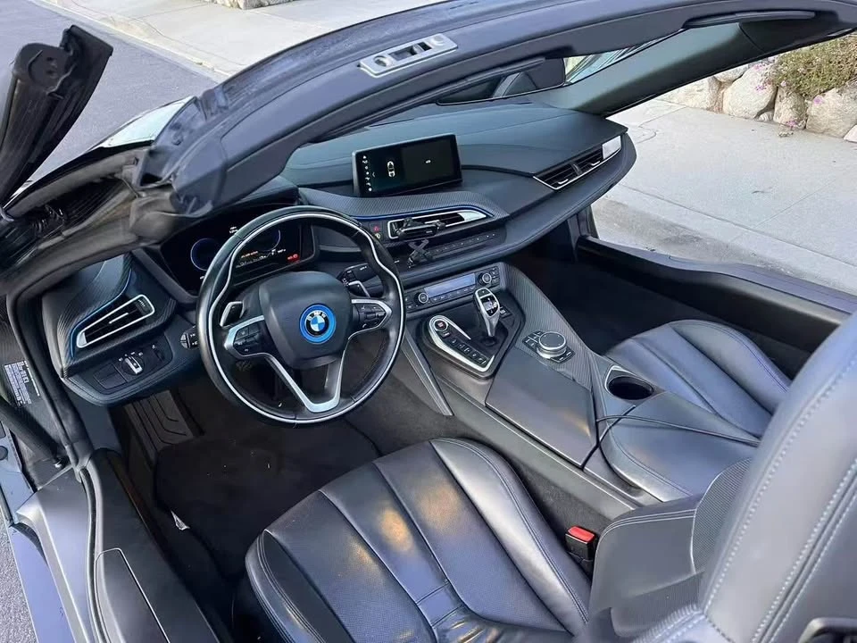 2019 BMW i8 - Image 3 of 9