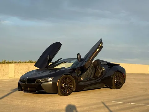 2019 BMW i8 Convertible