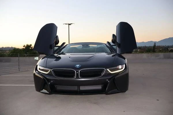 2019 BMW i8 - Image 3 of 9