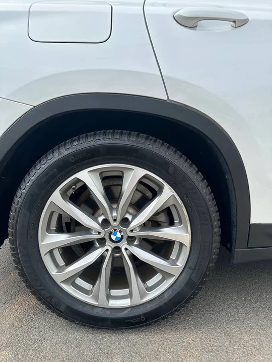2019 BMW G01 X3 - Image 15 of 23