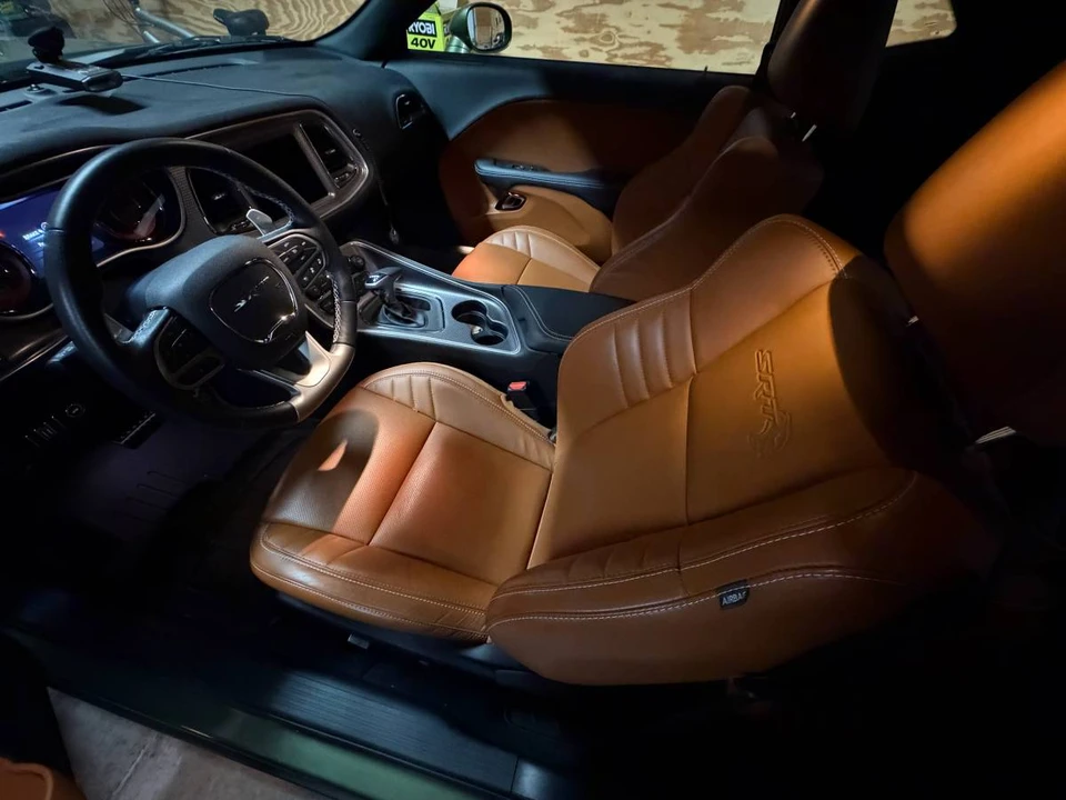 2019 Dodge Challenger SRT Hellcat 3rd Gen - Image 9 of 10