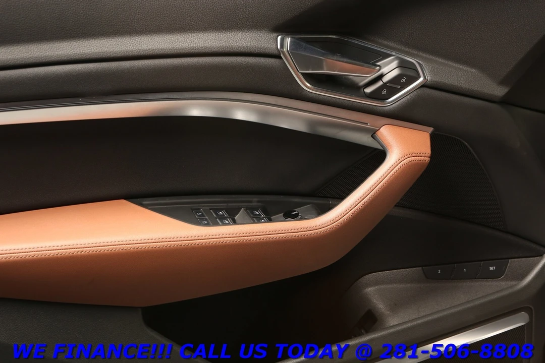2019 Audi e-tron - Image 9 of 21